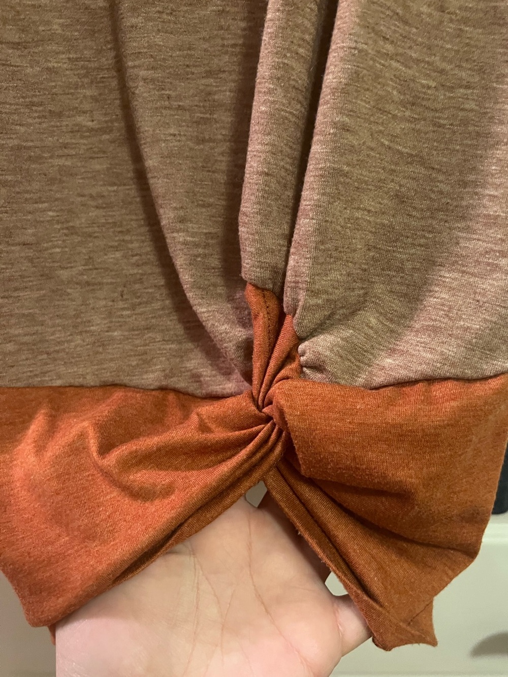Excellent condition! Cold-Shoulder Colorblock Long Sleeve Top. Size Large. - Picture 7 of 15